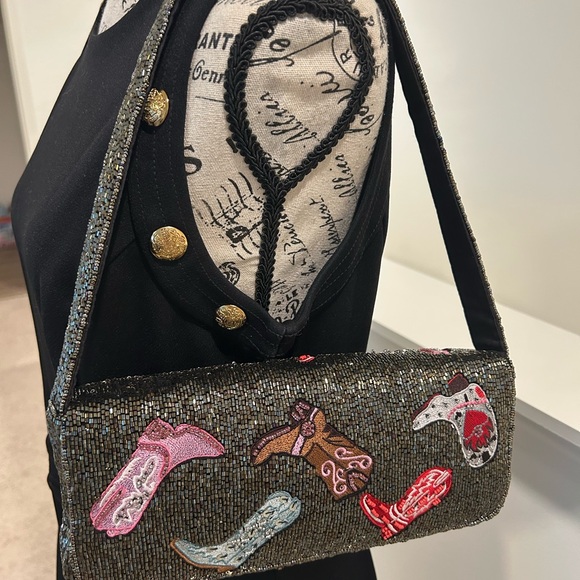 Chic Embellished Shoulder Bag with Boot Designs - Picture 3 of 15